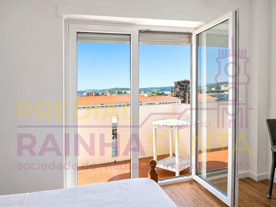 Apartamento T3 para Venda em Sé Nova, Santa Cruz, Almedina e São Bartolomeu Foto 11