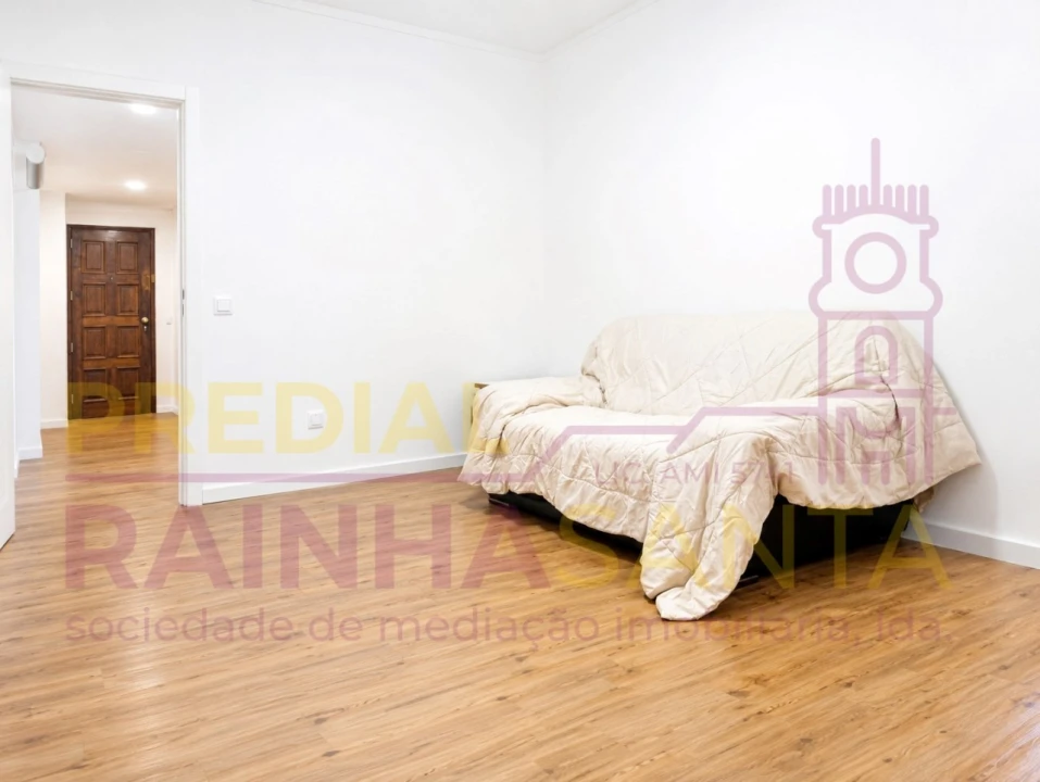 Apartamento T3 para Venda em Sé Nova, Santa Cruz, Almedina e São Bartolomeu Foto 26