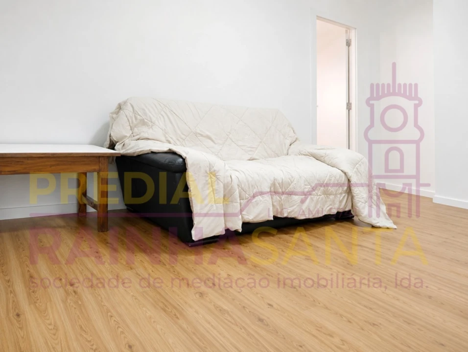Apartamento T3 para Venda em Sé Nova, Santa Cruz, Almedina e São Bartolomeu Foto 35