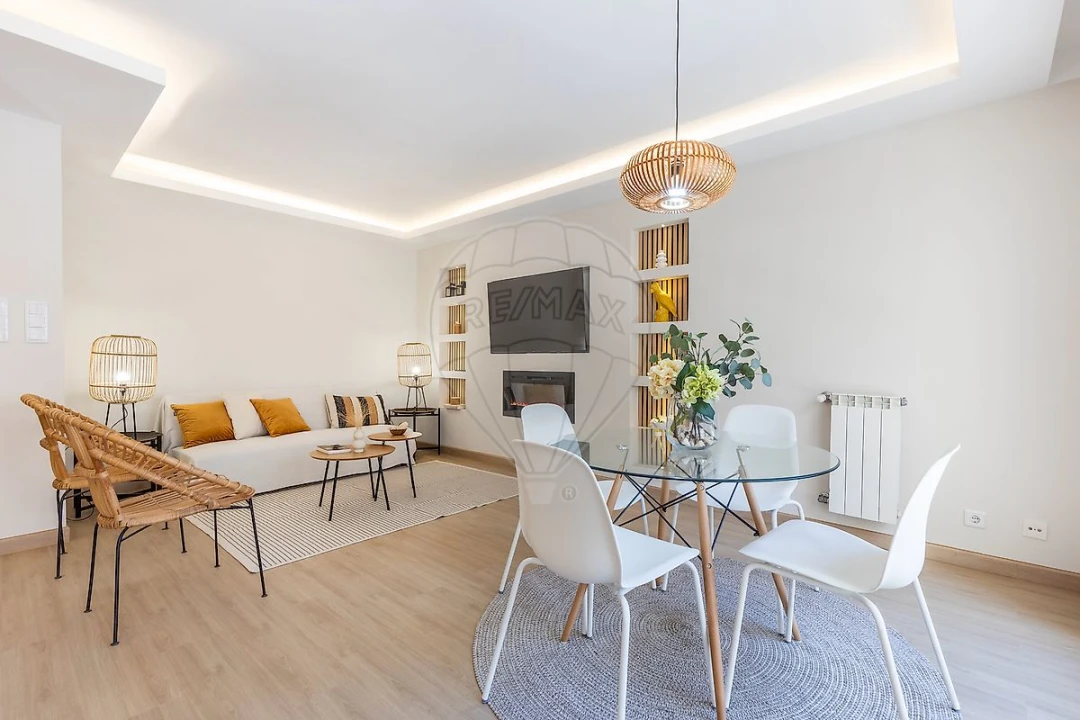 Apartamento T2 para Arrendamento em Alfragide Foto 31
