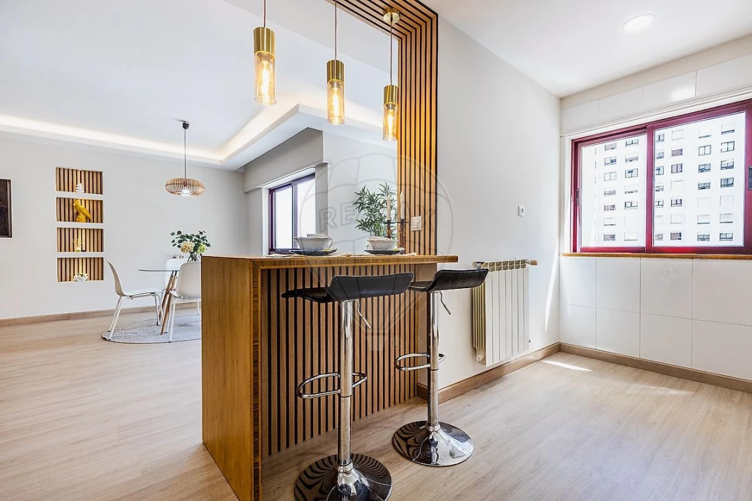 Apartamento T2 para Arrendamento em Alfragide Foto 22