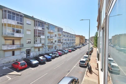Apartamento T2 para Venda em Algueirão-Mem Martins