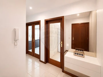 Apartamento T2 para Venda em Oliveira do Douro
