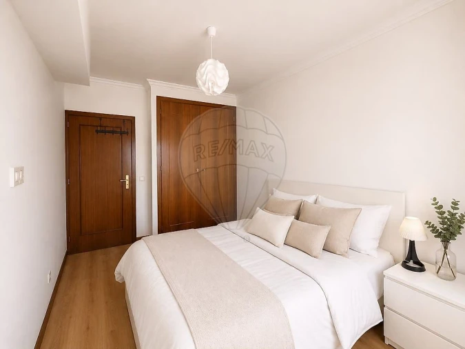 Apartamento T2 para Venda em Oliveira do Douro Foto 5