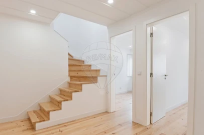 Apartamento T3 para Arrendamento em São Vicente