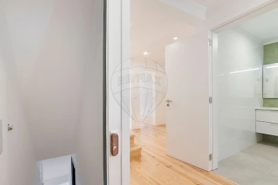 Apartamento T3 para Arrendamento em São Vicente