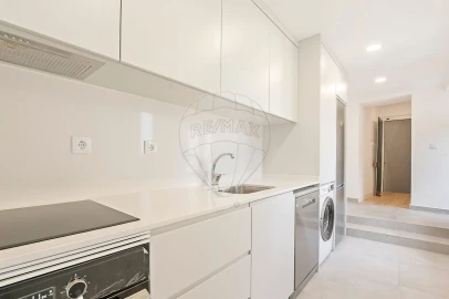 Apartamento T3 para Arrendamento em São Vicente