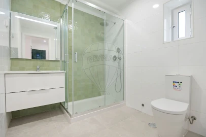 Apartamento T3 para Arrendamento em São Vicente