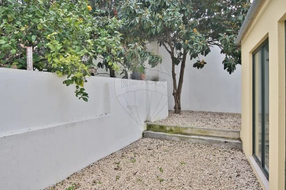 Apartamento T3 para Arrendamento em São Vicente