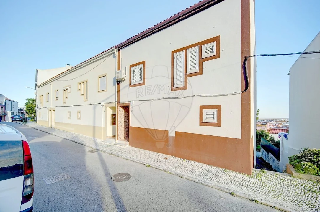 Moradia T3 para Arrendamento em Alverca do Ribatejo e Sobralinho Foto 9