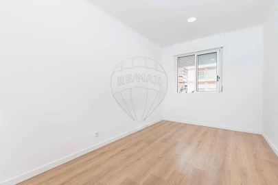 Apartamento T2 para Venda em Alverca do Ribatejo e Sobralinho