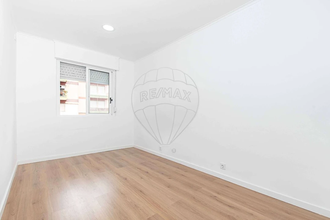 Apartamento T2 para Venda em Alverca do Ribatejo e Sobralinho Foto 8