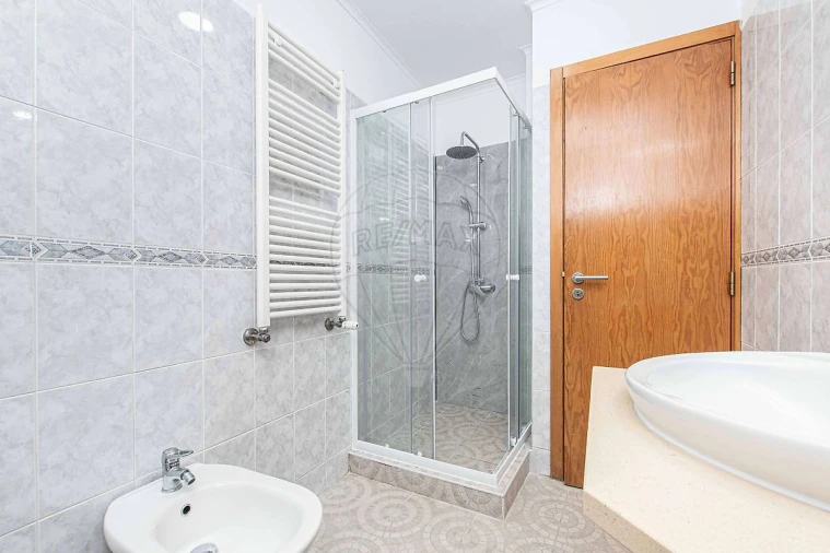 Apartamento T2 para Venda em Alverca do Ribatejo e Sobralinho Foto 7