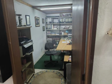 Armazém para Venda em Rio Maior