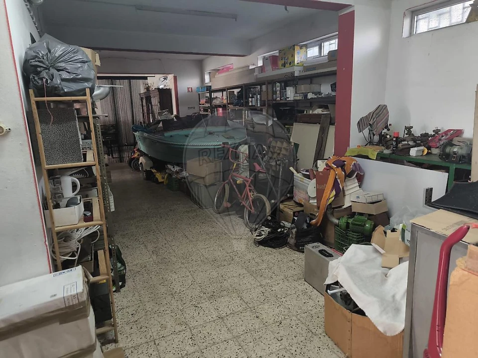 Armazém para Venda em Rio Maior Foto 2