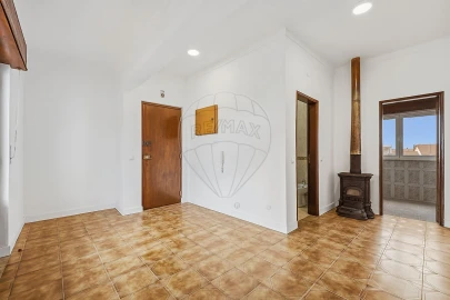 Apartamento T2 para Venda em Ponte de Sor, Tramaga e Vale de Açor