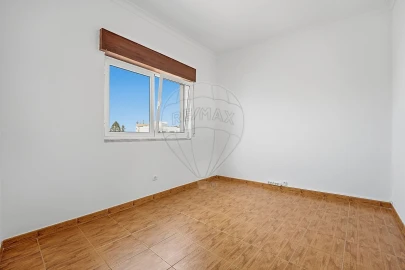 Apartamento T2 para Venda em Ponte de Sor, Tramaga e Vale de Açor