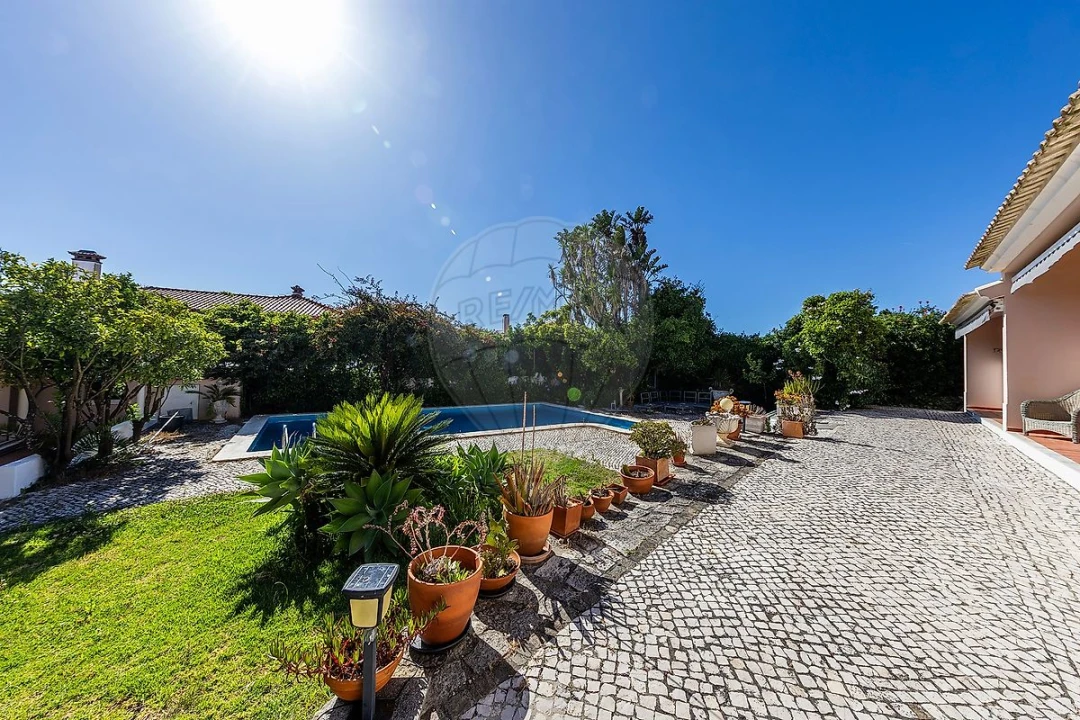 Moradia T4 para Venda em Ericeira Foto 34