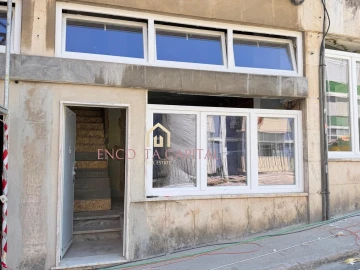 Apartamento T1 para Venda em Sacavém e Prior Velho