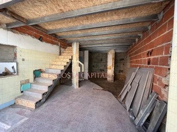 Apartamento T1 para Venda em Sacavém e Prior Velho