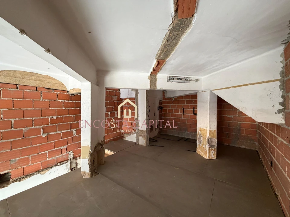 Apartamento T2 para Venda em Sacavém e Prior Velho Foto 6