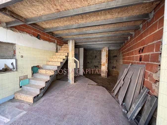 Apartamento T2 para Venda em Sacavém e Prior Velho Foto 19