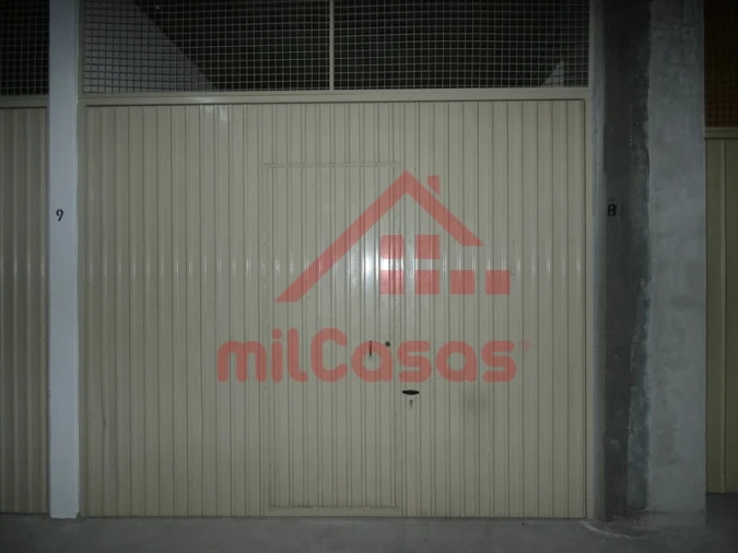 Garagem para Arrendamento em A dos Cunhados e Maceira Foto 15