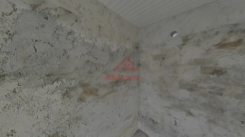 Moradia T2 para Venda em São Pedro da Cadeira