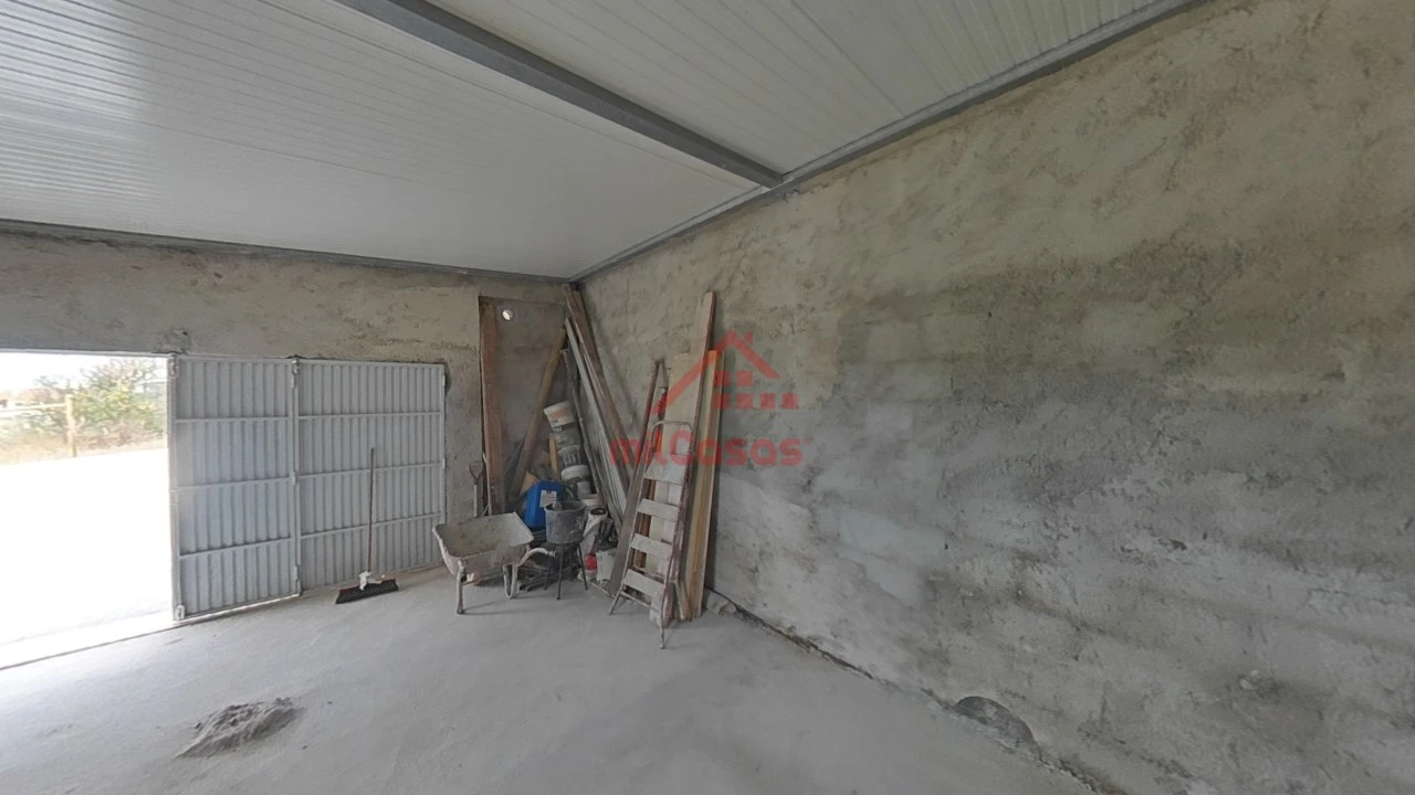 Moradia T2 para Venda em São Pedro da Cadeira Foto 57