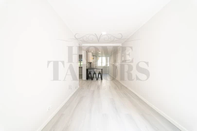 Apartamento T2 para Venda em Benfica