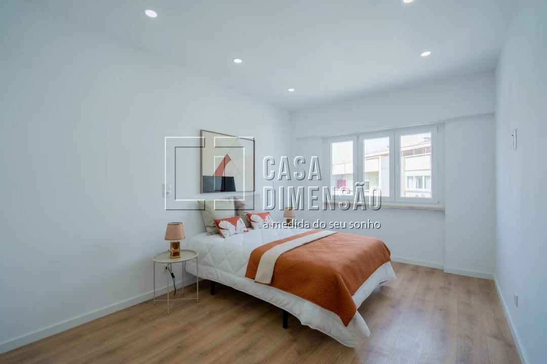 Apartamento T3 para Venda em Benfica Foto 25