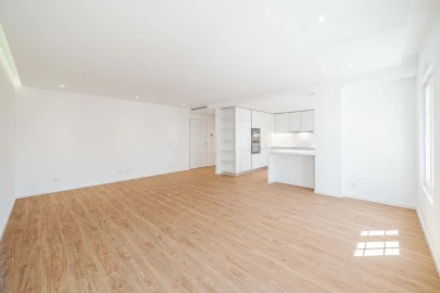 Apartamento T2 para Venda em Águas Livres