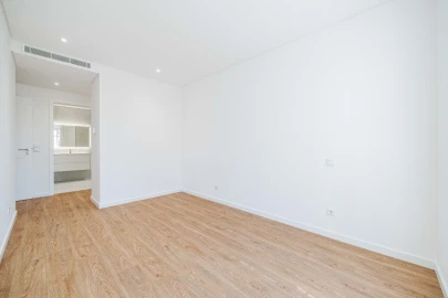 Apartamento T2 para Venda em Águas Livres