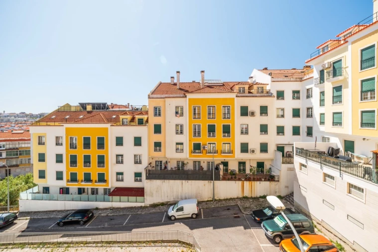 Apartamento T2 para Venda em Águas Livres Foto 37