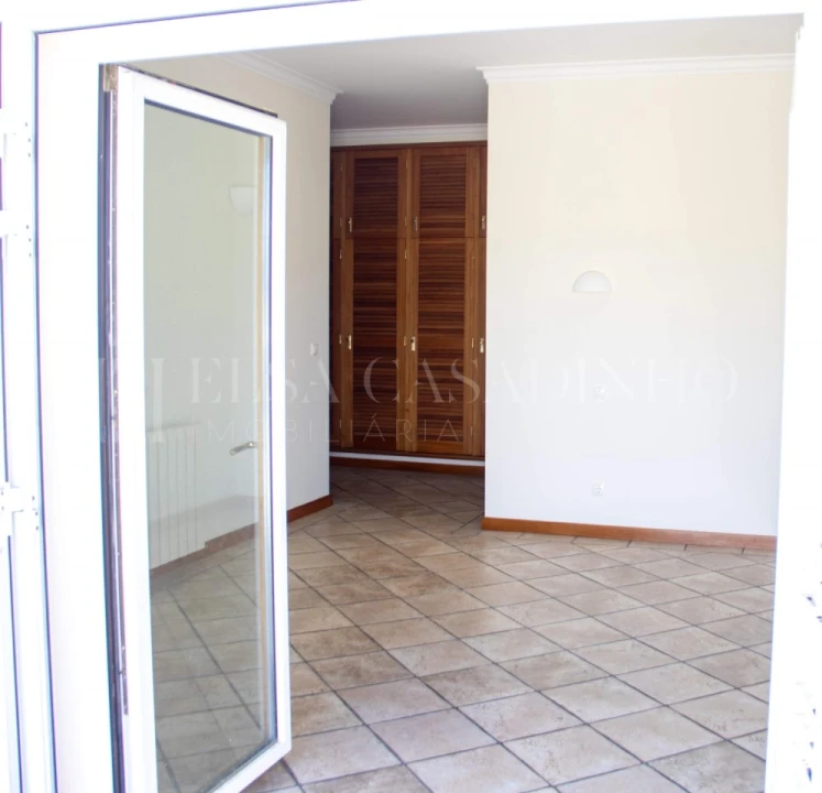 Moradia T4 para Venda em Sesimbra (Castelo) Foto 41