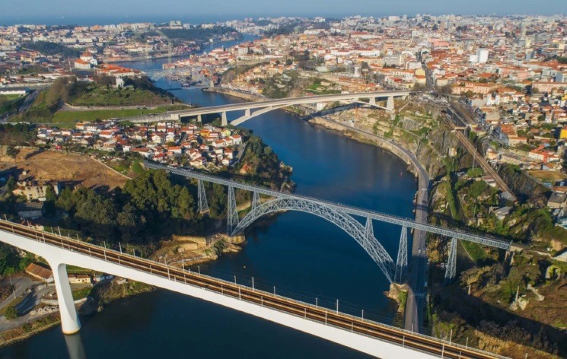 Apartamento T1 para Venda em Oliveira do Douro Foto 43