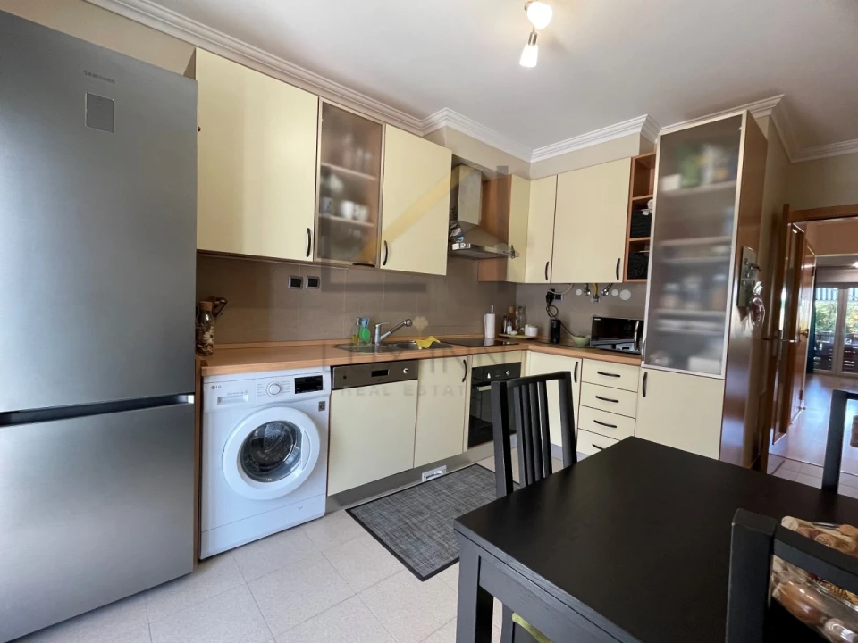 Apartamento T2 para Venda em Palmela Foto 23
