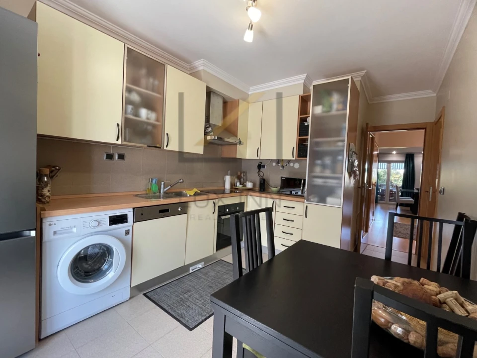 Apartamento T2 para Venda em Palmela Foto 25