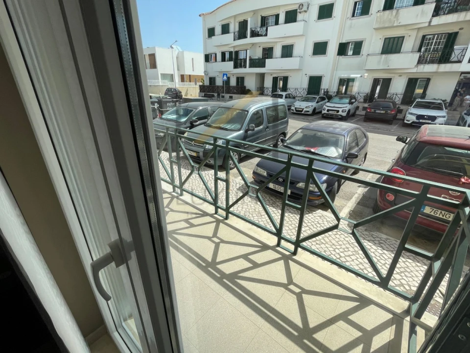 Apartamento T2 para Venda em Palmela Foto 27