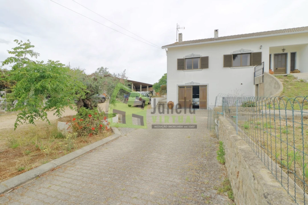 Quinta T4 para Venda em Cabeção Foto 41