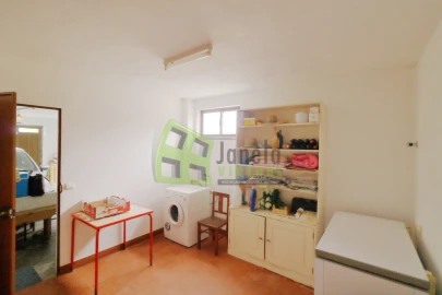 Quinta T4 para Venda em Cabeção