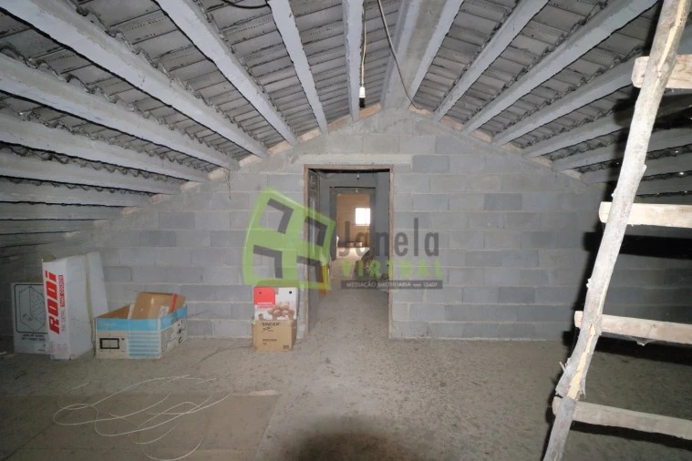 Quinta T4 para Venda em Cabeção Foto 27