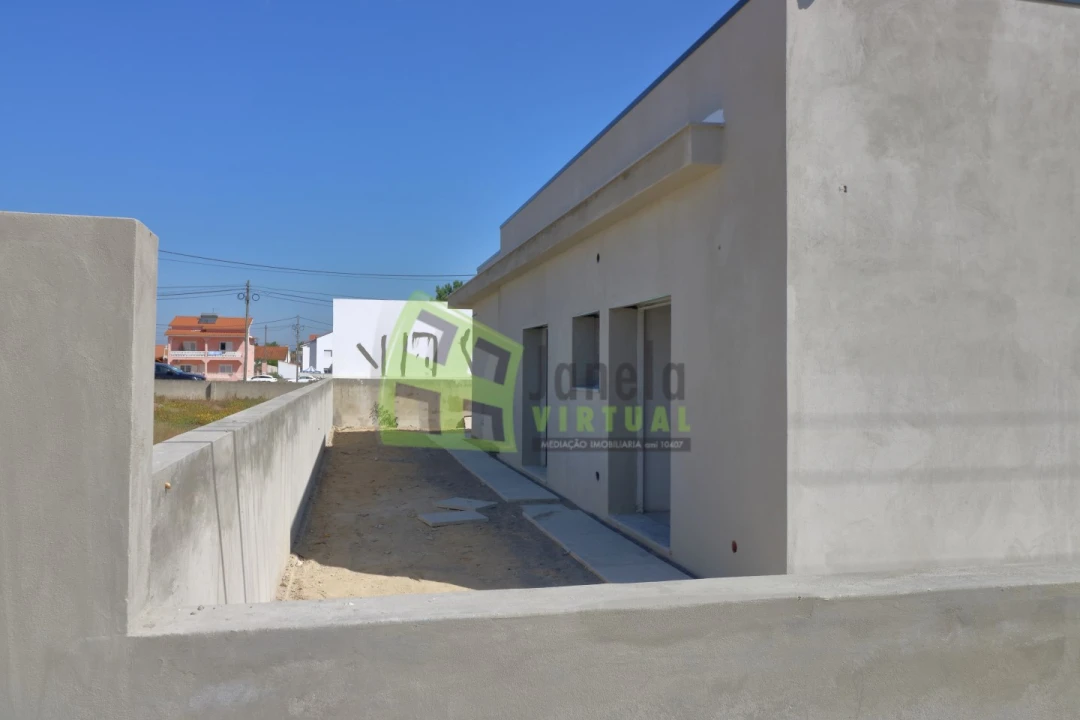 Moradia T3 para Venda em Fernao Ferro Foto 4