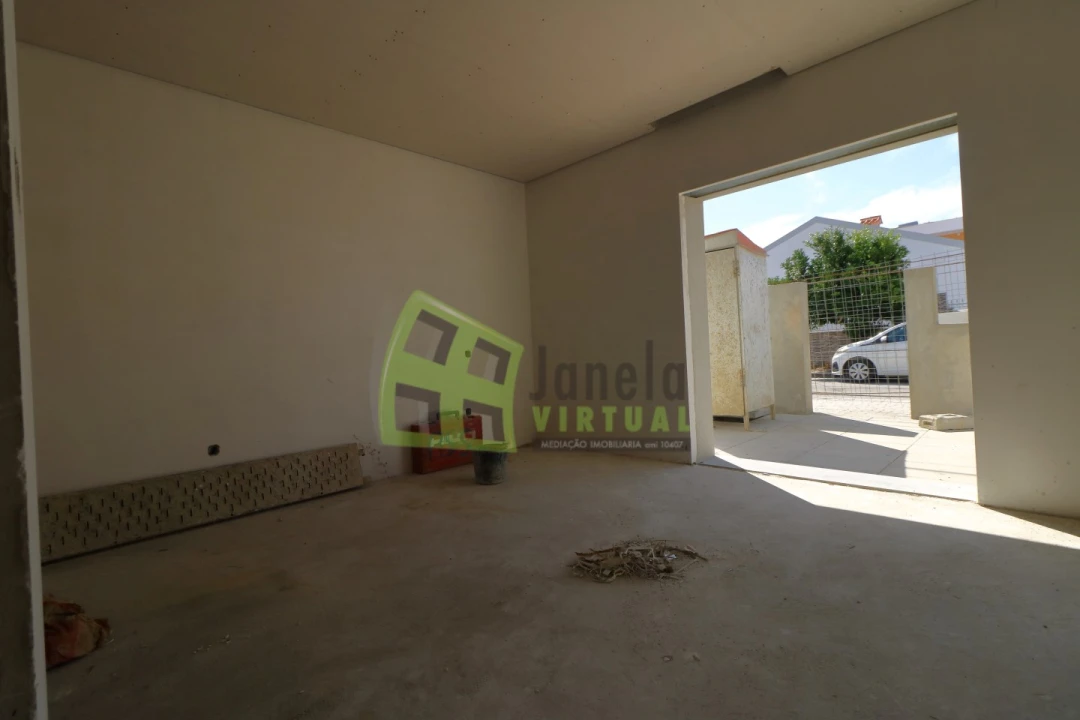 Moradia T3 para Venda em Fernao Ferro Foto 28