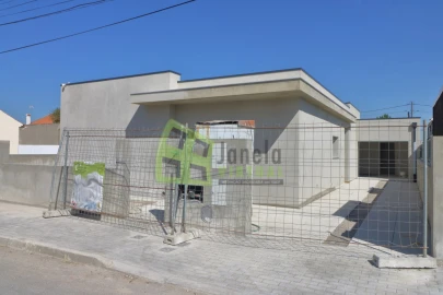 Moradia T3 para Venda em Fernao Ferro