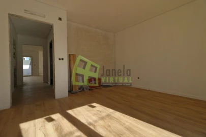 Moradia T3 para Venda em Fernao Ferro