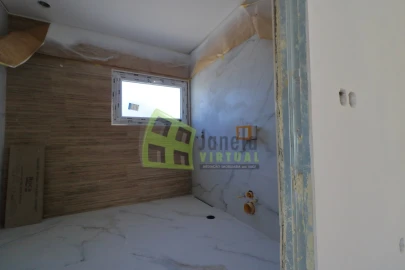 Moradia T3 para Venda em Fernao Ferro