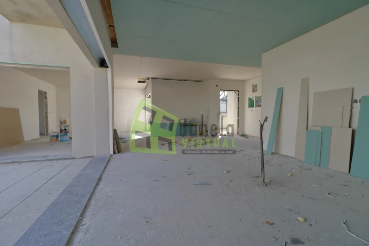 Moradia T3 para Venda em Fernao Ferro Foto 13