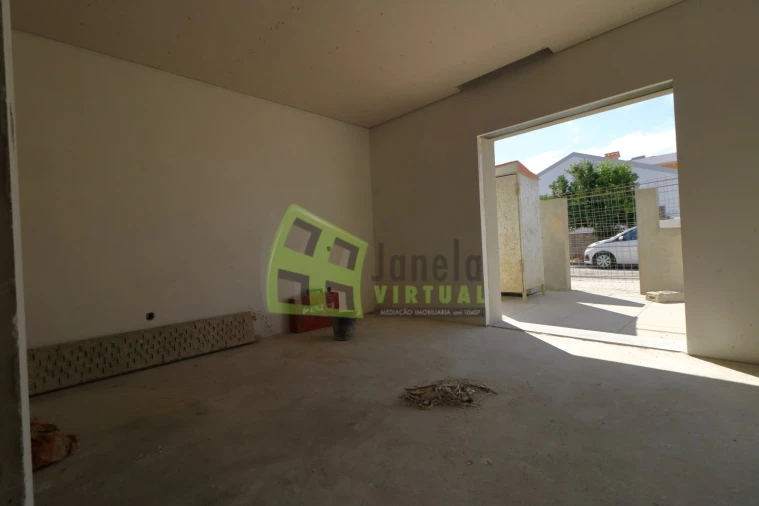 Moradia T3 para Venda em Fernao Ferro Foto 28