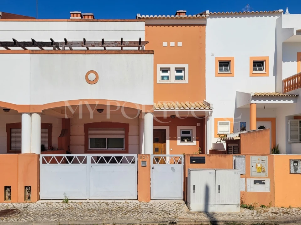 Moradia T3 para Venda em Alvor Foto 1